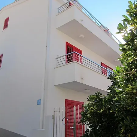 Anda Apartment Promajna