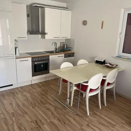 Anda Apartment Promajna