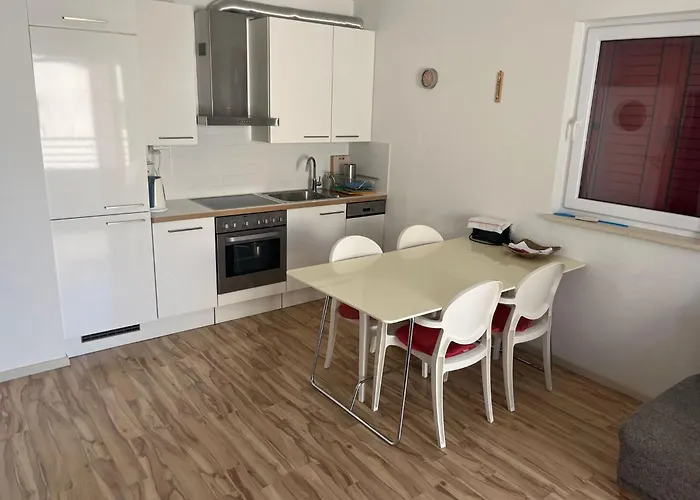 Anda Apartman Promajna